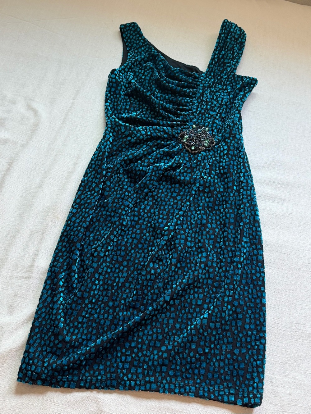 David Meister Teal Patterned One-Shoulder Cocktail Dress with Beaded Accent